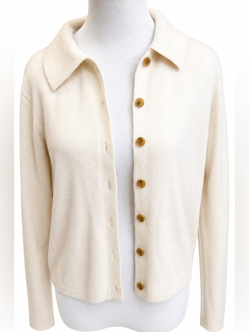 Brandy Melville Cream Button-Up Collared Jacket size medium